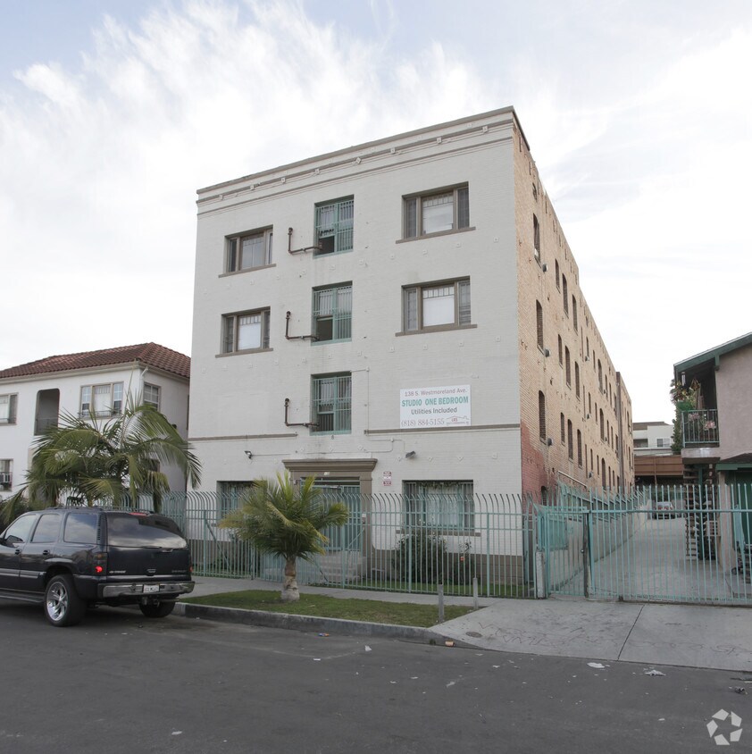 Foto principal - New Remodeled Studios