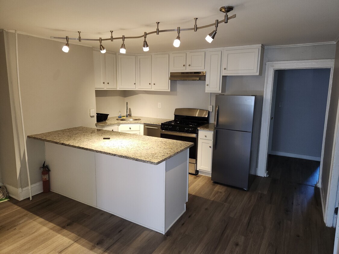 255 4th St Unit 1, Troy, NY 12180 Apartments in Troy, NY