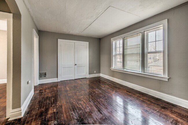 Building Photo - 3763 Meramec St