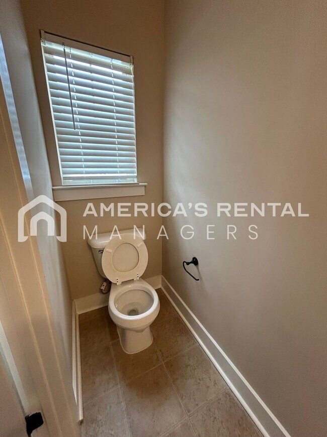 Foto del edificio - DEPOSIT PENDING! Town home for rent in Gar...