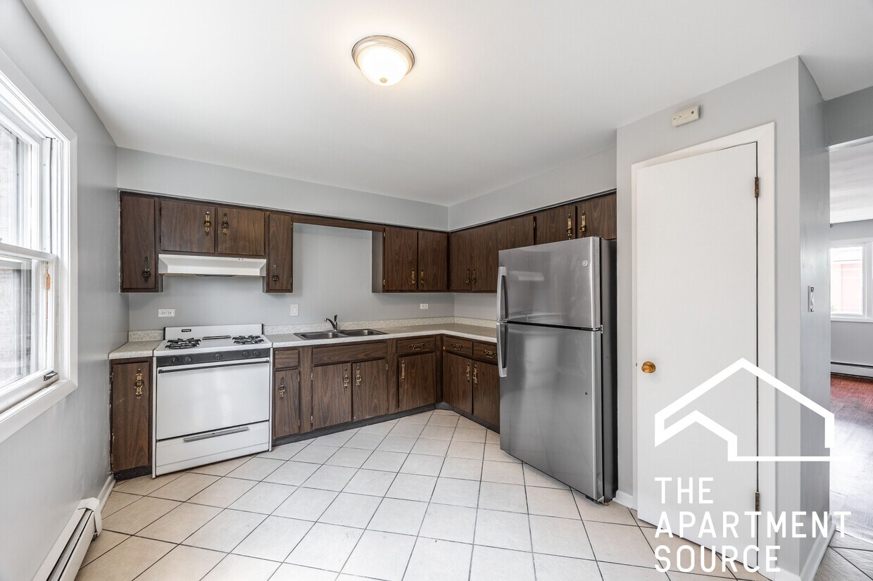 Foto principal - 6543 W 16th St