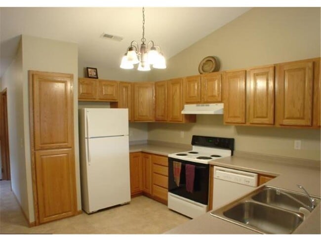 Foto del edificio - 1415 Broadway St