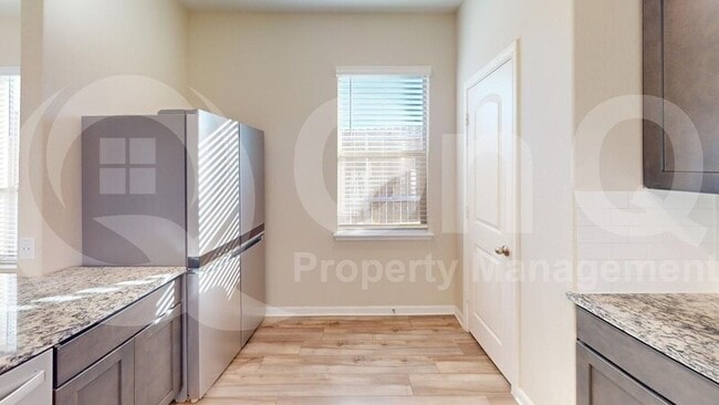 Building Photo - 304 Tranquil Ln