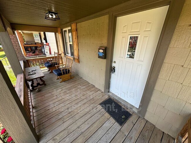 Foto del edificio - 2316 Spruce Ave