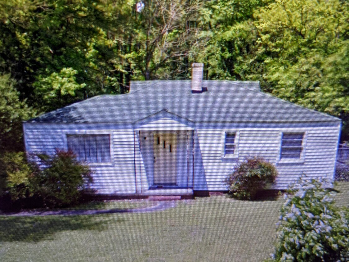 806 N Woodland Dr, Lancaster, SC 29720 House Rental in Lancaster, SC