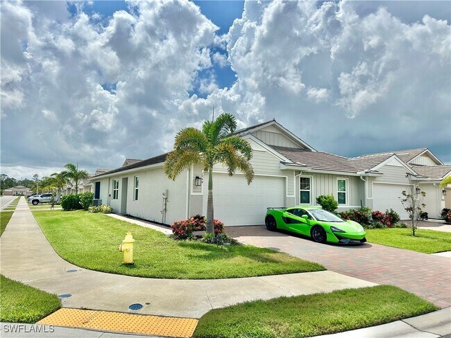 Foto del edificio - 1064 Tranquil Brk Dr