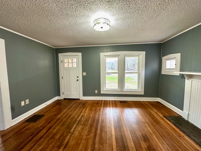 Photo - 3003 Tyree Springs Rd House