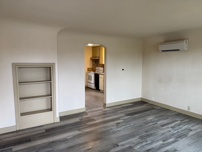 Photo - Updated 2 bedroom 1 bath house in Eugene!