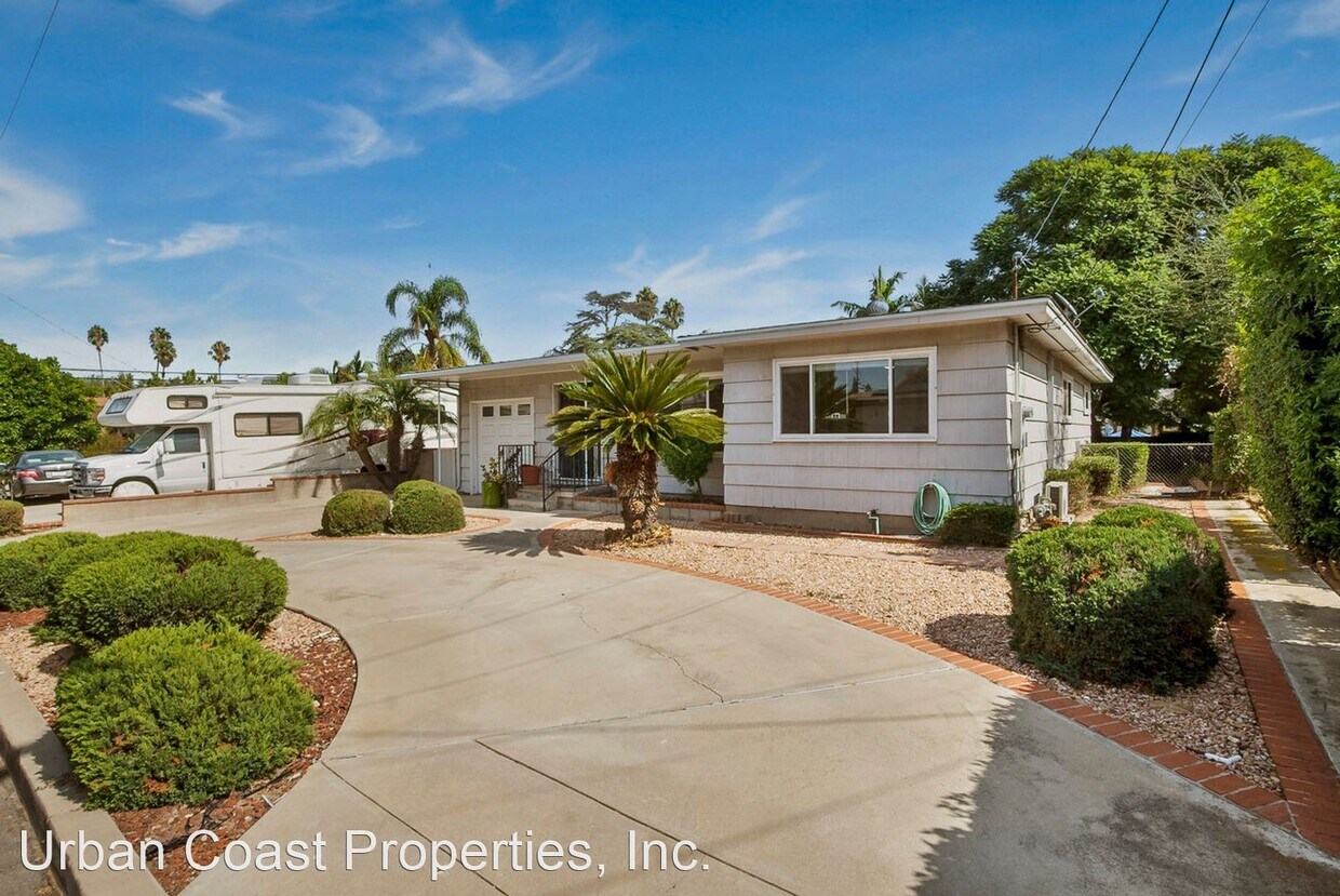 Foto principal - 3 br, 2 bath House - 4665 Terry Lane