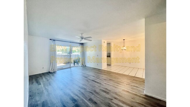 Building Photo - 816 S Langley Ave