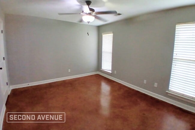 Building Photo - 8928 Smith Ranch Dr