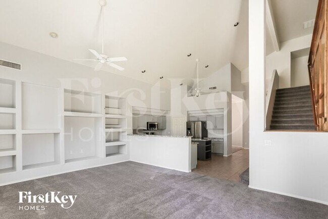 Foto del edificio - 15716 N 156th Ln