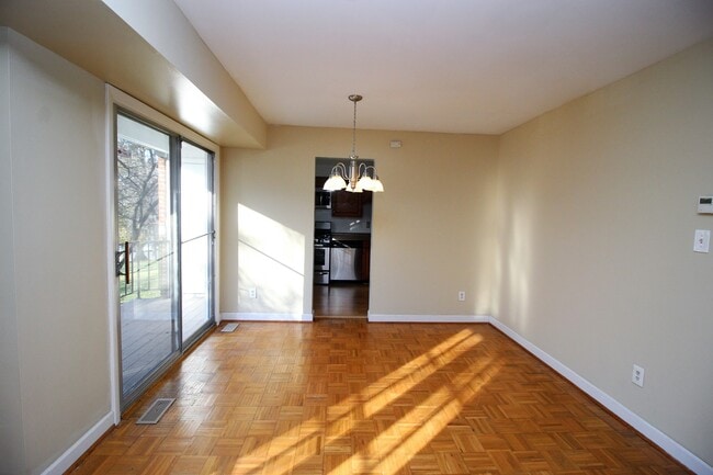 Building Photo - 2024/2025 Loyola Off-Campus 2bd/2ba Homela...