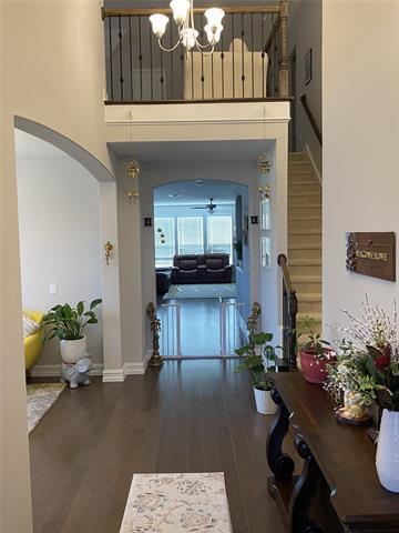 Building Photo - 5901 Silverhollow Dr