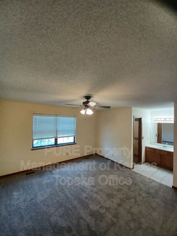Foto del edificio - 6308 SW 27th St