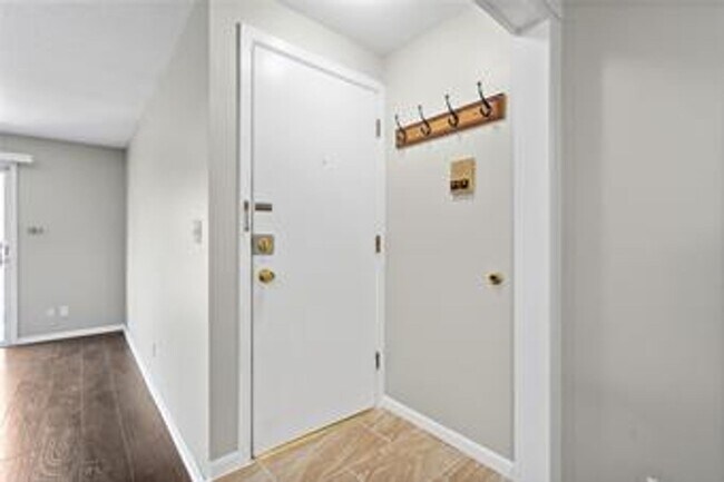 Foto del edificio - {4520-28} Cliff House Condo + 2 Balconies ...