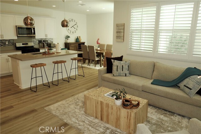Building Photo - 4271 E Malagon Privado