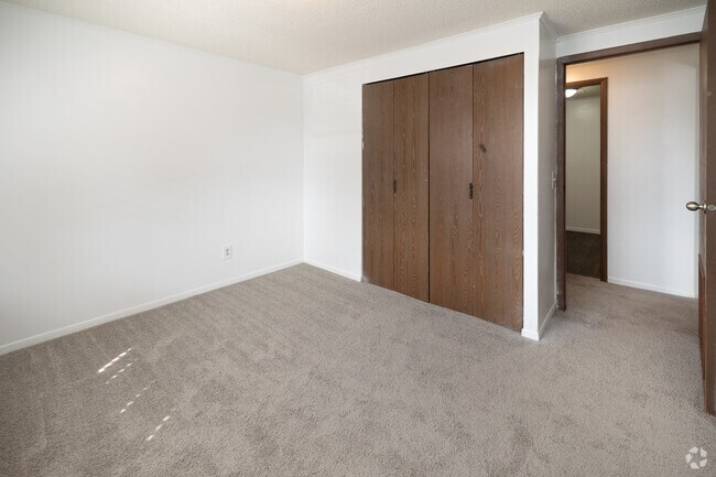 2 habitaciones, 1 baño - 865 pies cuadrados - Dormitorio - Camden Way Apartments