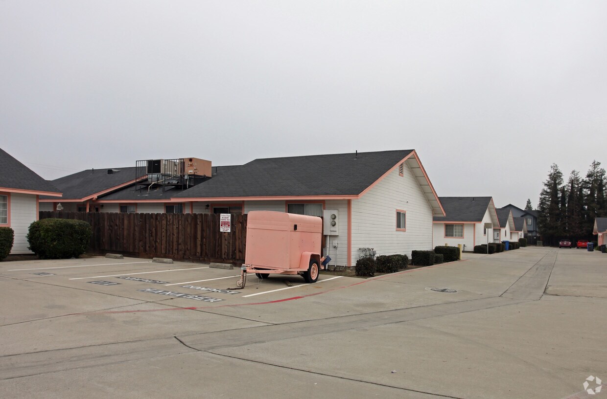 Primary Photo - Verdenas Village