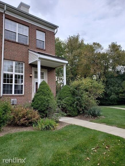 Building Photo - 2 br, 1.5 bath  - 1933 Lindsay Ln