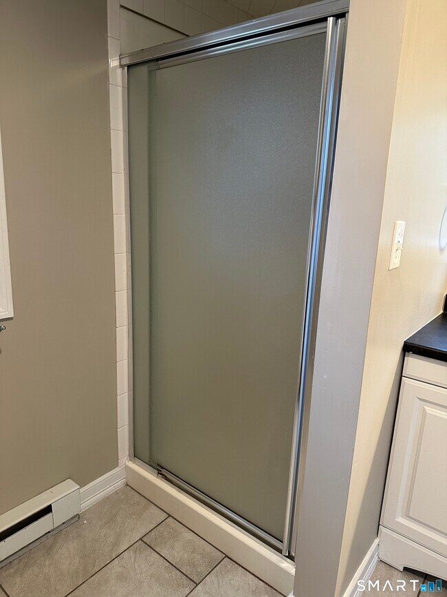 Foto del edificio - 11 Upper Malletts Ln