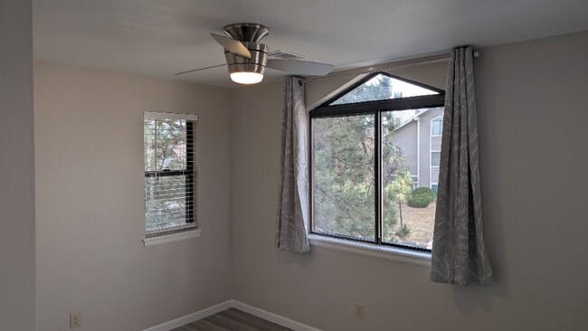 Foto del edificio - 4301 S Andes Way