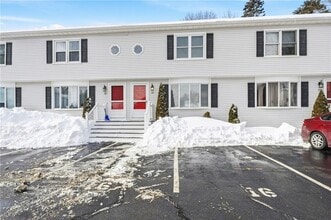 Building Photo - 23 Benefit St