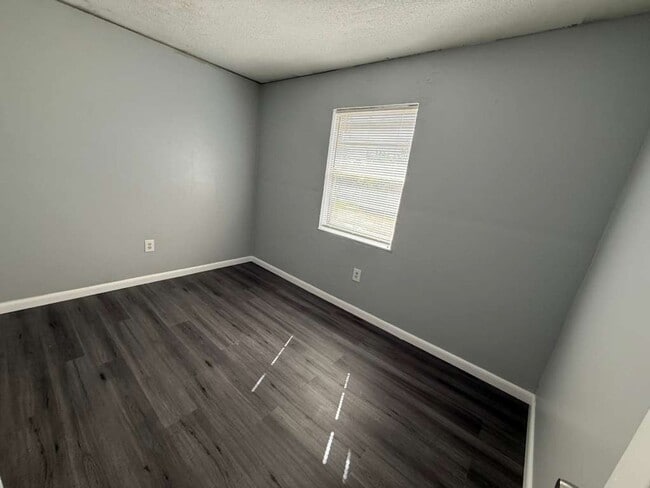 Building Photo - Mulberry Terrace Apartments