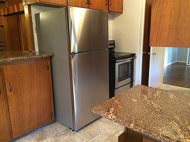 Building Photo - 3715 Latma Dr