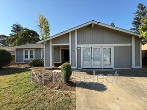 Building Photo - 8670 Sumerlin Ct