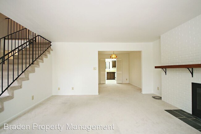 Building Photo - 3 br, 2.5 bath House - 221 Harvest Drive