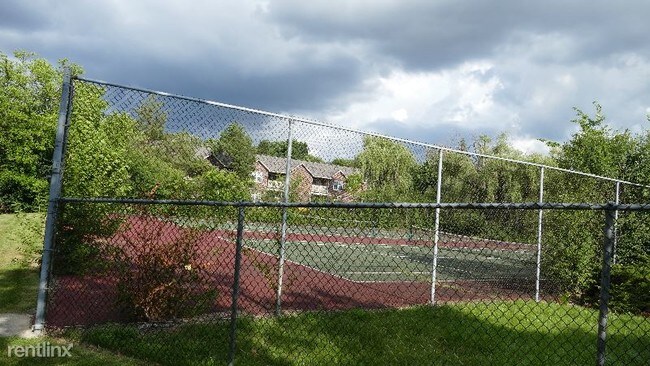 Building Photo - 1375 Remington Rd