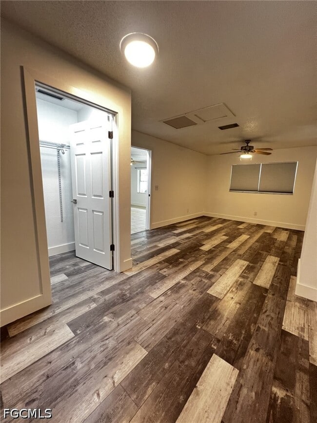 Building Photo - 4145 Saums Dr