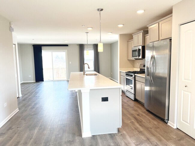 Foto del edificio - 901 Bradford Dr