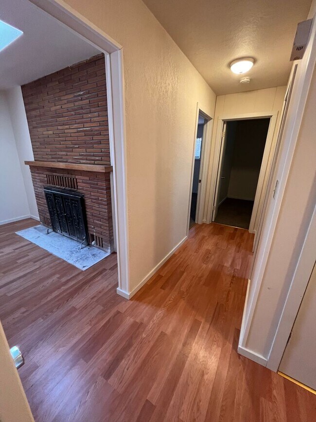 Building Photo - 711 83rd Ave SW