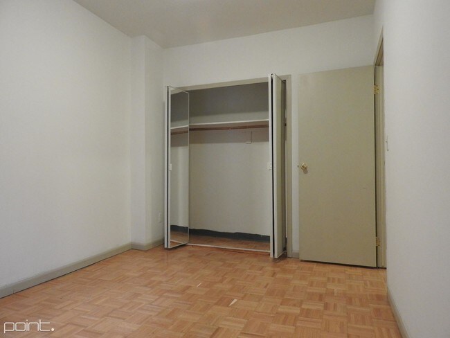 Foto del edificio - 62 W 48th St