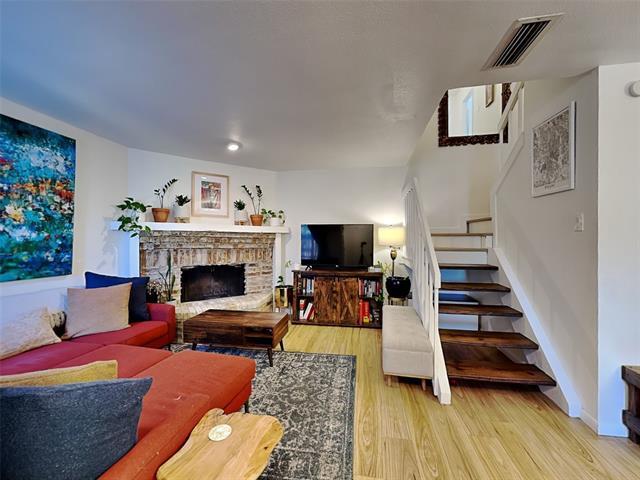 Foto del edificio - 5626 Preston Oaks Rd