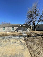 Building Photo - 4915 S 34th St