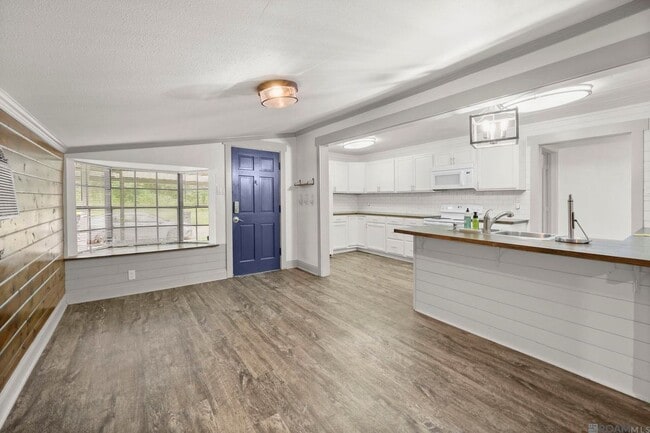 Building Photo - 3845 Plum Broque Dr