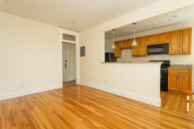 Foto del edificio - 286 Chestnut Hill Ave