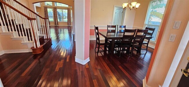 Building Photo - 9540 Aire Libre Dr