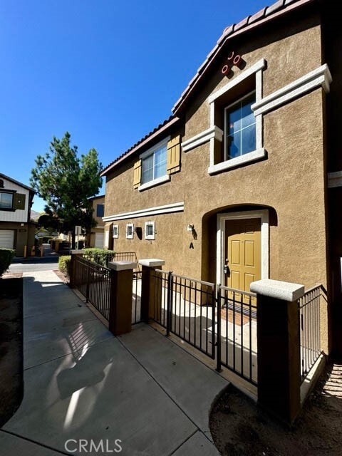 Building Photo - 25826 Iris Ave