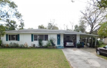 Building Photo - 1722 Pine Ave