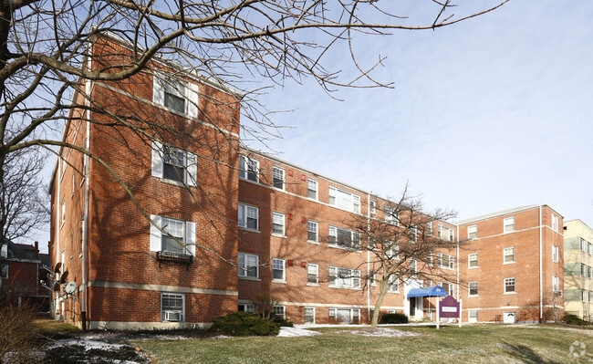Building Photo - Eden Cliff Apartmens