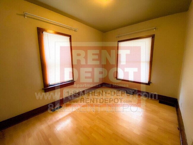 Foto del edificio - 2208 W Delaware St
