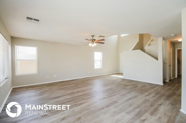 Building Photo - 31305 N Shale Dr