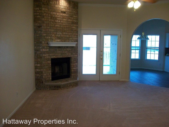 Building Photo - 4300 Rosebelle Ave