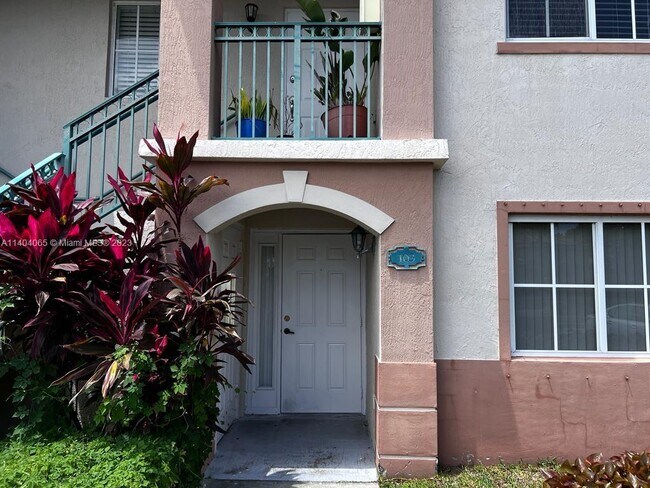 Foto del edificio - 1271 SE 29th St