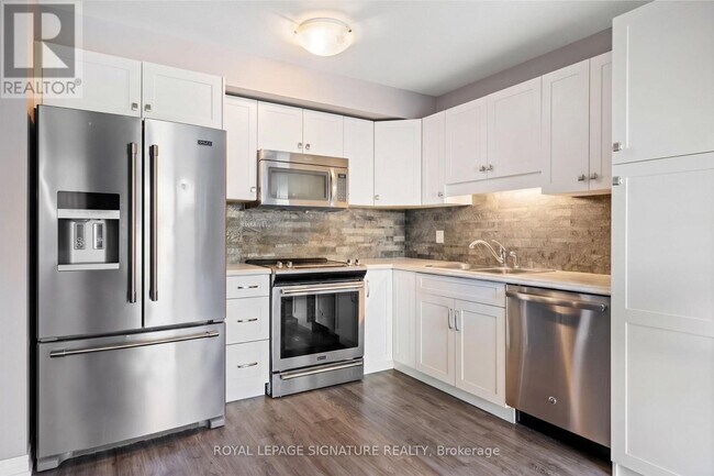 Building Photo - 315 Silverwood Ave