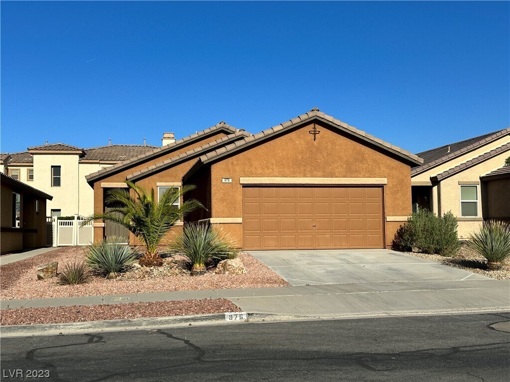 976 Aspen Cliff Dr, Henderson, NV 89011 House Rental in Henderson, NV